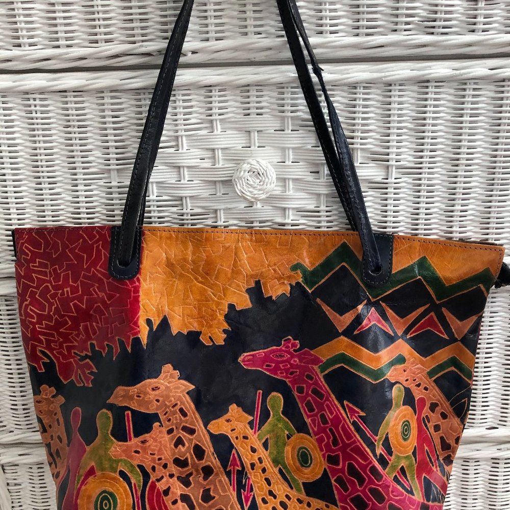HAND PAINTED LEATHER JUNGLE NATIVES SAFARI SCENE LINEN LINED INNER ZIP LARGE BAG - Picture 14 of 15